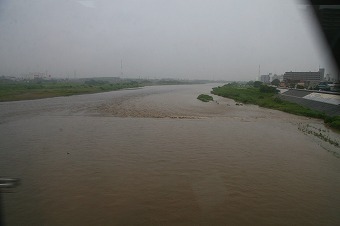 箱根旅行川1.jpg